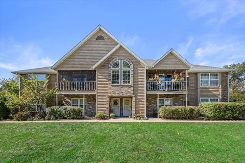 g-387 N Dries Street, Saukville, WI, 53080 | Card Image