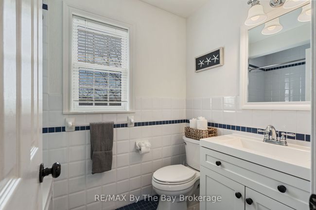 15 Baker St, House other with 4 bedrooms, 2 bathrooms and 4 parking in Wasaga Beach ON | Image 23