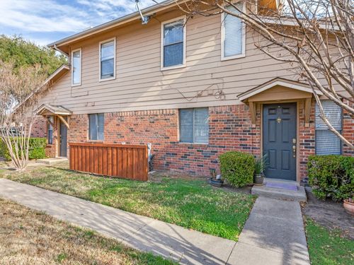 5-5618 Cedar Creek Dr, Benbrook, TX, 76109-5753 | Card Image