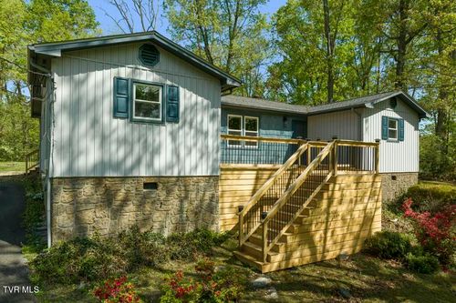 113 Constitution Ave, Elizabethton, TN, 37643-7241 | Card Image