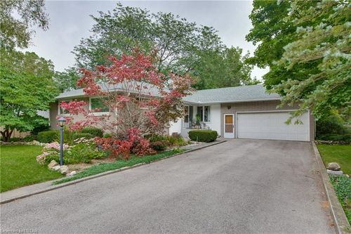 187 Harper St, West Elgin, ON, N0L1M0 | Card Image