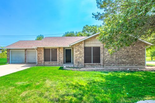 2911 Persimmon Dr, Killeen, TX, 76543-2656 | Card Image