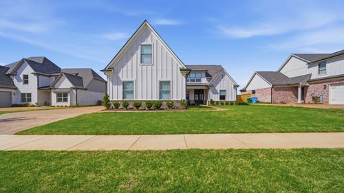 12070 Stromness Cv W, Arlington, TN, 38002-3017 | Card Image