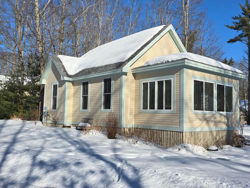 155-1 Old County Road, Wells, ME, 04090 | Card Image