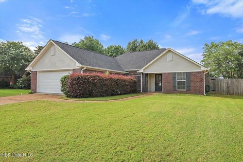 418 Abbey Woods, Brandon, MS, 39047-7719 | Card Image