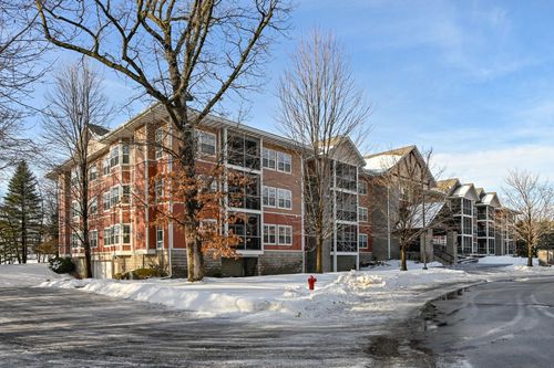 unit-204-9165 Comstock Ln N, Maple Grove, MN, 55311-1591 | Card Image