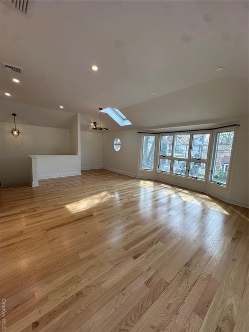 2-3519 215th St, Bayside, NY, 11361-1723 | Card Image