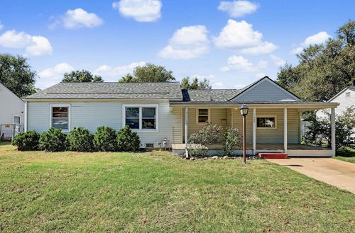 1739 S Spruce St, Wichita, KS, 67211-4623 | Card Image