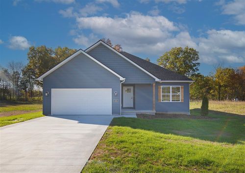 102 Madeline Ct, Russellville, KY, 42276-7808 | Card Image