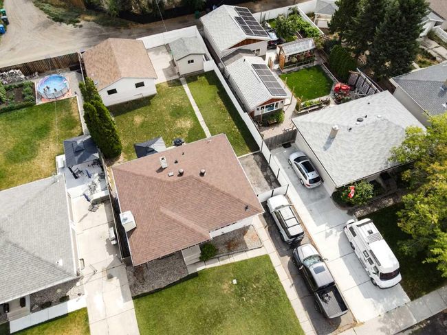 1209 18 St N, House detached with 3 bedrooms, 2 bathrooms and 6 parking in Lethbridge AB | Image 4