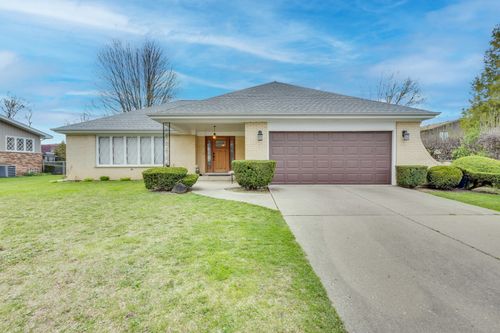 730 Castlewood Ln, Deerfield, IL, 60015-3910 | Card Image