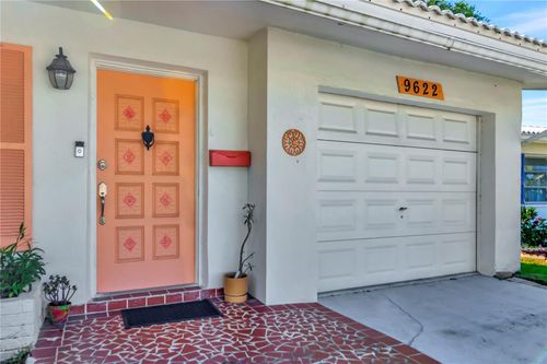 9622 41st Way N, PINELLAS PARK, FL, 33782-3909 | Card Image