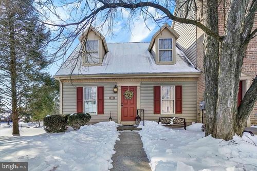 1110-1110 Skyview Dr, YORK, PA, 17406-3276 | Card Image