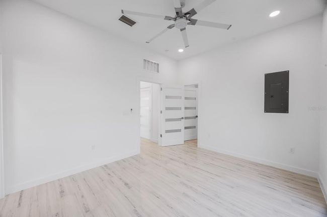 Walk-In Closet | Image 29