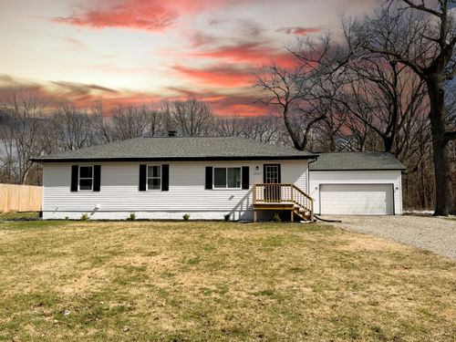 1427 Austin Ave, Schererville, IN, 46375 | Card Image