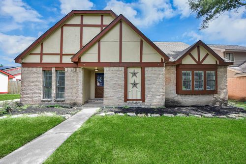 115 Squires Bnd, Stafford, TX, 77477-6233 | Card Image