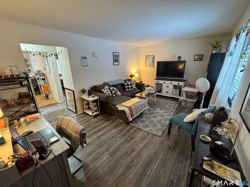 unit-16-35 Mountain Village Rd, Waterbury, CT, 06706-1954 | Card Image