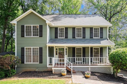 929 Hampton Trl Nw, Lilburn, GA, 30047-2653 | Card Image