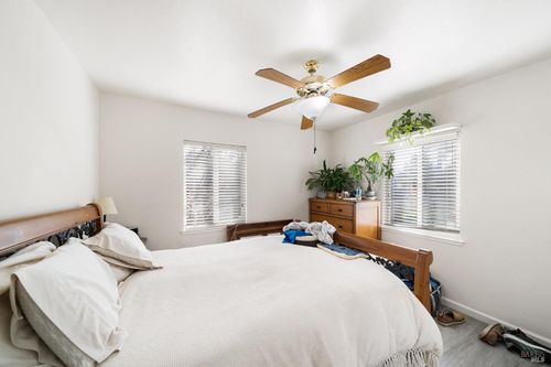 592 Vasona Avenue, Los Gatos, CA, 95032 | Card Image