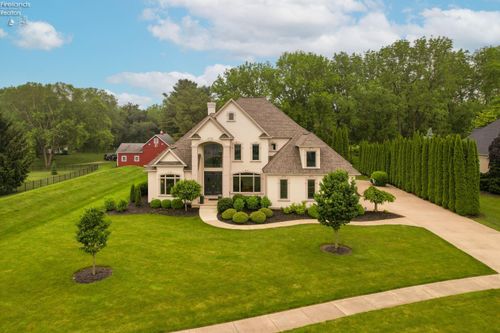 3224 Angels Way, Sandusky, OH, 44870-5995 | Card Image