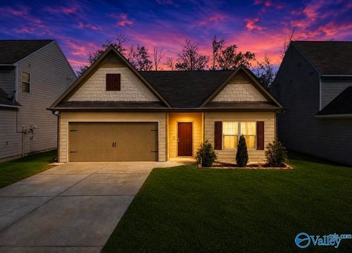 770 Clover Cir, SPRINGVILLE, AL, 35146-2606 | Card Image
