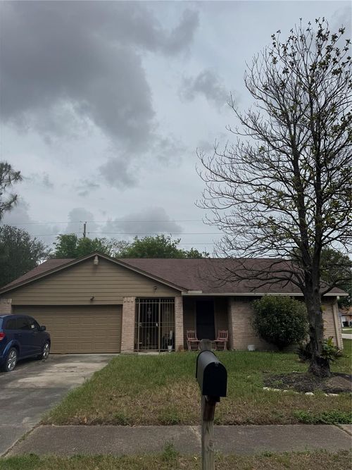 11902 Bremen Dr, Houston, TX, 77066-4709 | Card Image