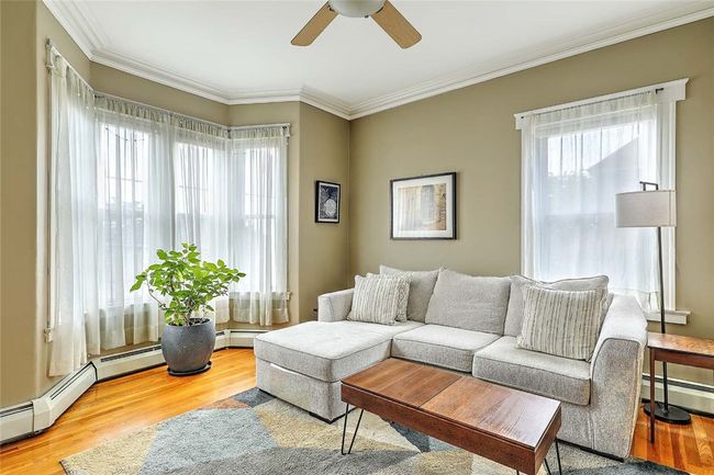 APT-3 - 20 7 Th St, Condo with 2 bedrooms, 1 bathrooms and 2 parking in Providence RI | Image 5