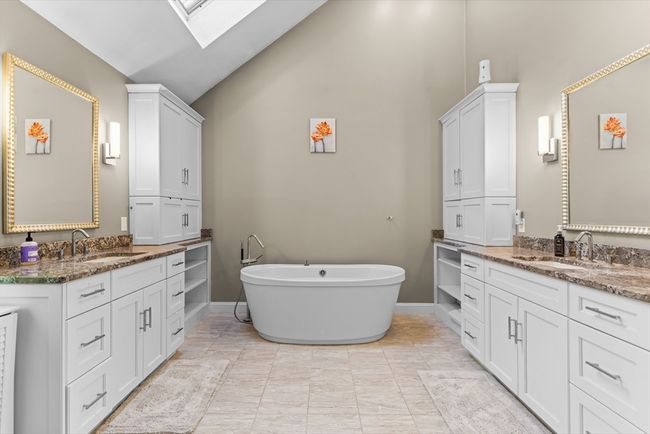 112 Bigelow Dr, House other with 5 bedrooms, 5 bathrooms and 6 parking in Sudbury MA | Image 26