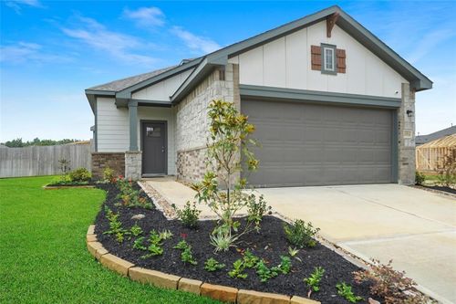 25575 Blossom Ct, Montgomery, TX, 77316-3077 | Card Image