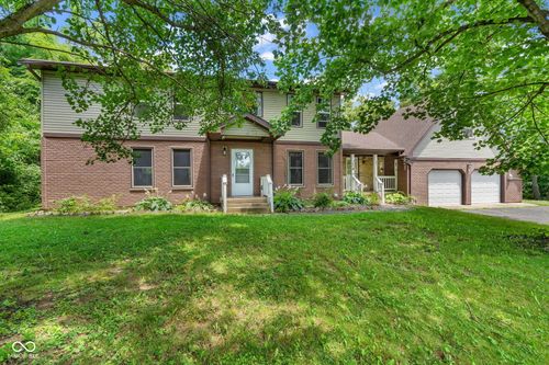 8 Mill Spgs, Coatesville, IN, 46121-8946 | Card Image
