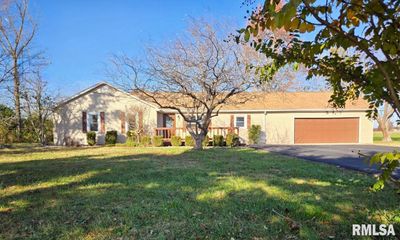 12266 E Violet Road, House other with 3 bedrooms, 2 bathrooms and null parking in Mt Vernon IL | Image 1