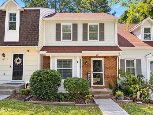 631 Middleton Ave, Cary, NC, 27513-4430 | Card Image