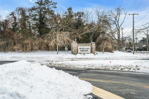 280 Artist Lake Dr, Middle Island, NY, 11953-2320 | Card Image