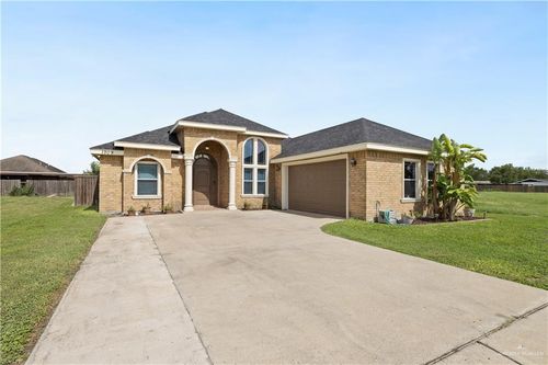 1909 N Gumwood St, Pharr, TX, 78577-1824 | Card Image