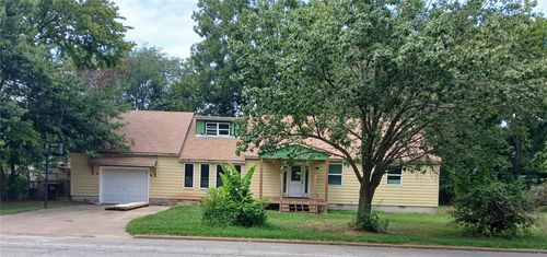 208 Quandt Ave, Springdale, AR, 72764-5346 | Card Image