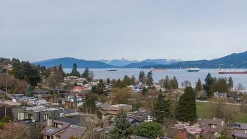 4418 W 2nd Ave, Vancouver, BC, V6R1K5 | Card Image