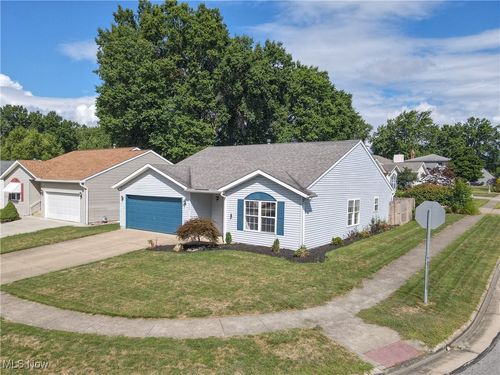 965 Elizabeth Ct, Cuyahoga Falls, OH, 44221-5077 | Card Image