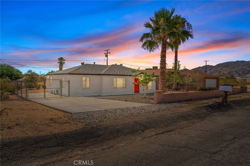 5619 Daisy Ave, 29 Palms, CA, 92277-1307 | Card Image