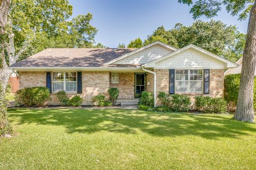 2314 Springhill Dr, Dallas, TX, 75228-4105 | Card Image