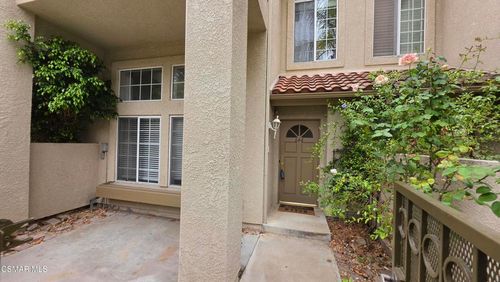 644 Warwick Ave, Thousand Oaks, CA, 91360-3728 | Card Image