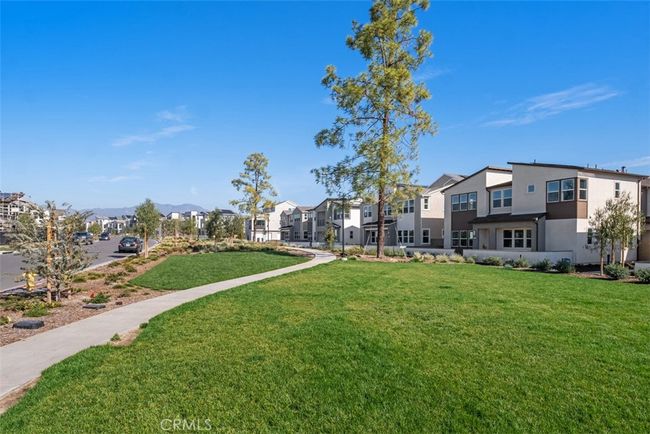 125 Seep, Condo with 4 bedrooms, 4 bathrooms and 2 parking in Irvine CA | Image 42