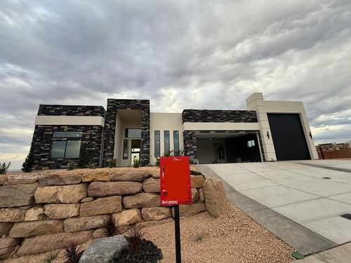 3093 W Platani Trl, St George, UT, 84770-1956 | Card Image