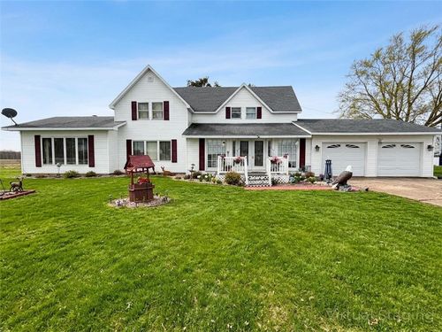 854 6th St, Clayton, WI, 54004-9035 | Card Image