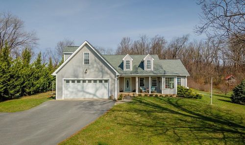 3844 Stuarts Draft Hwy, Waynesboro, VA, 22980-7331 | Card Image