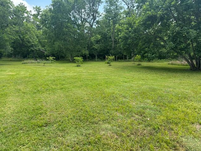 12215 Fm 442 Rd, House other with 2 bedrooms, 1 bathrooms and 1 parking in Boling TX | Image 11