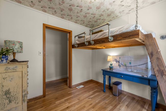 Would make a great nursery or office space | Image 37