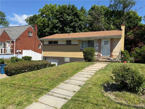 572 Guylyn Dr, Penn Hills, PA, 15235-3926 | Card Image