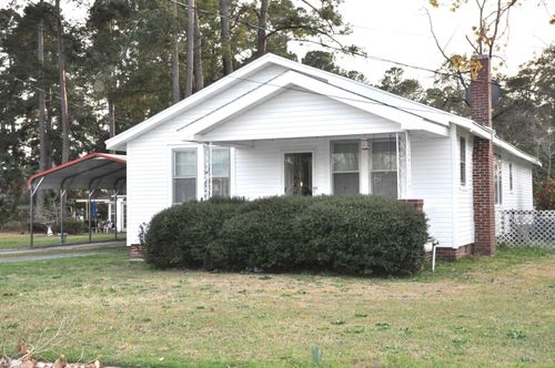 910 Sandy Bluff Rd, Mullins, SC, 29574-4013 | Card Image