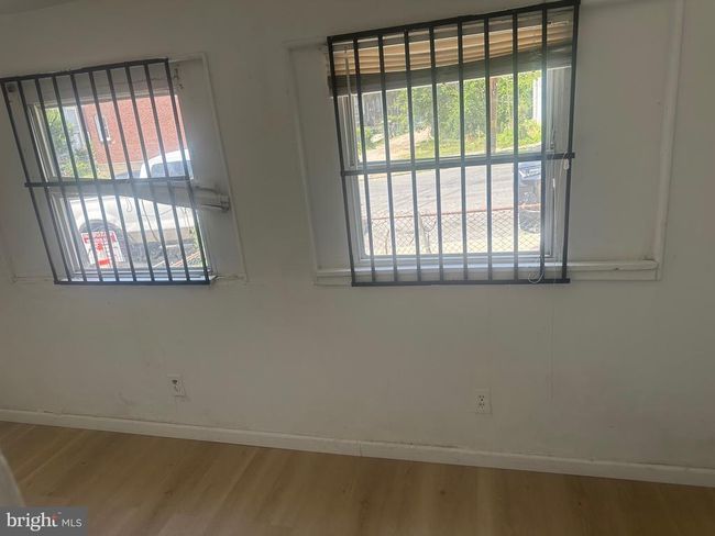 401 S 6 Th St, Home with 4 bedrooms, 1 bathrooms and null parking in DARBY PA | Image 37