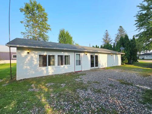 106 Railroad Ave W, Onamia, MN, 56359-2526 | Card Image